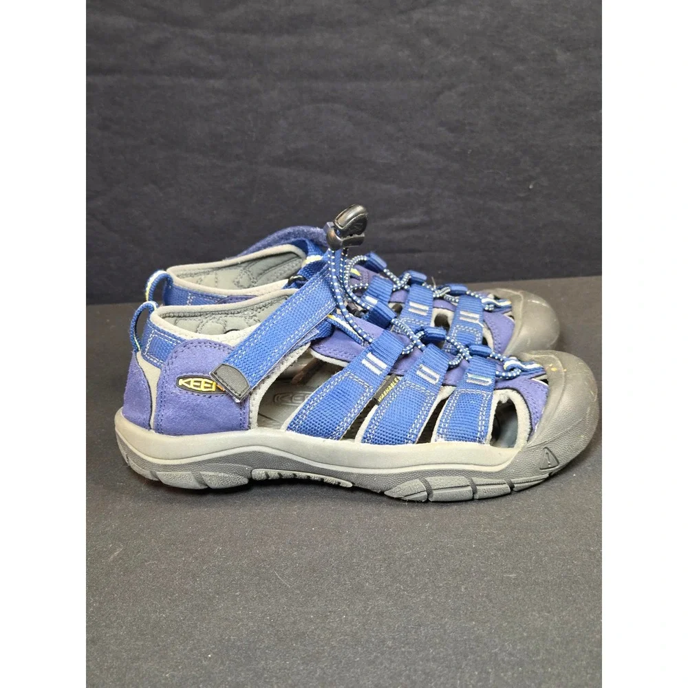 Keen Newport H2 Kids Blue  Waterproof Hiking Sandals Size 3 1009962